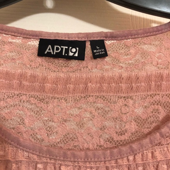 Apt 9 Lace Top Size Large - Picture 2 of 5